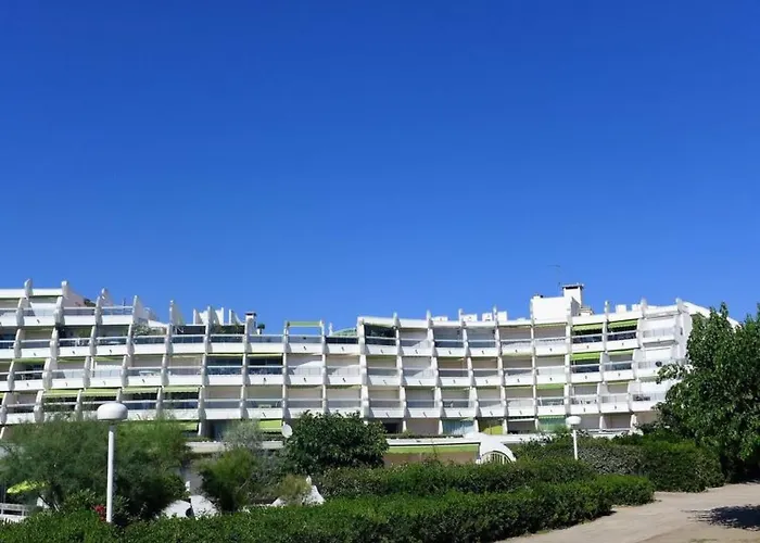 Apartment A Motte Avec Terrasse Et Parking - Fr-1-716-37 *