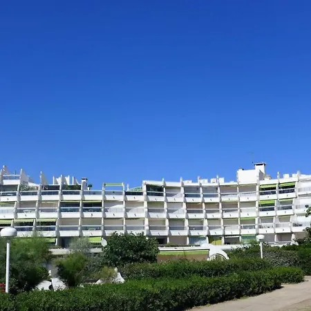 Appartement A Motte Avec Terrasse Et Parking - Fr-1-716-37 *